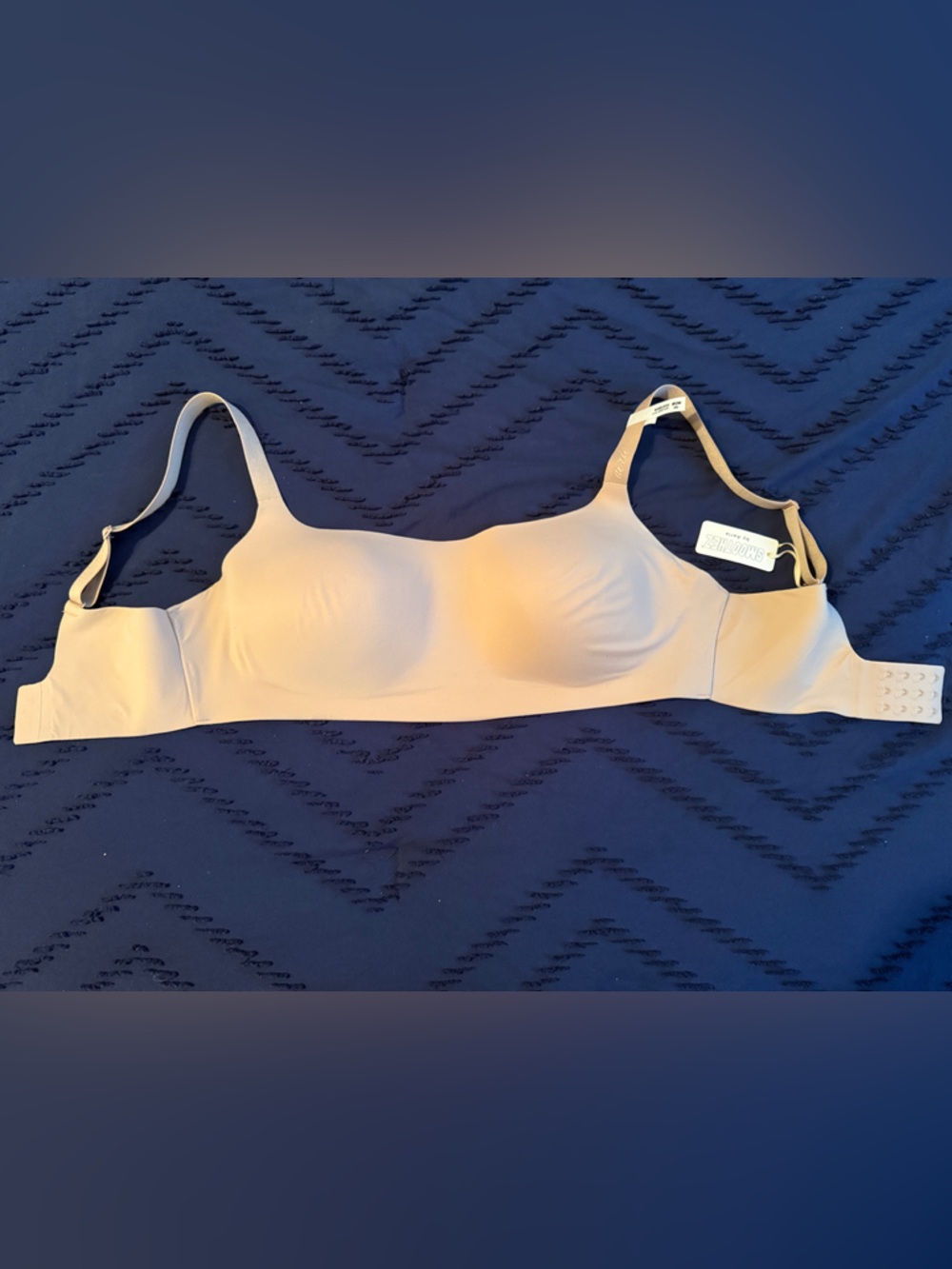 NWT aerie Nude Seamless Wireless Bra - Medium DD